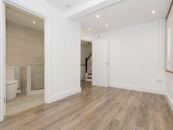 Guest Bedroom b