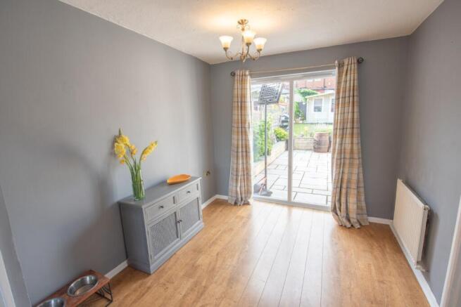 3 bed Terraced for sale Image 6