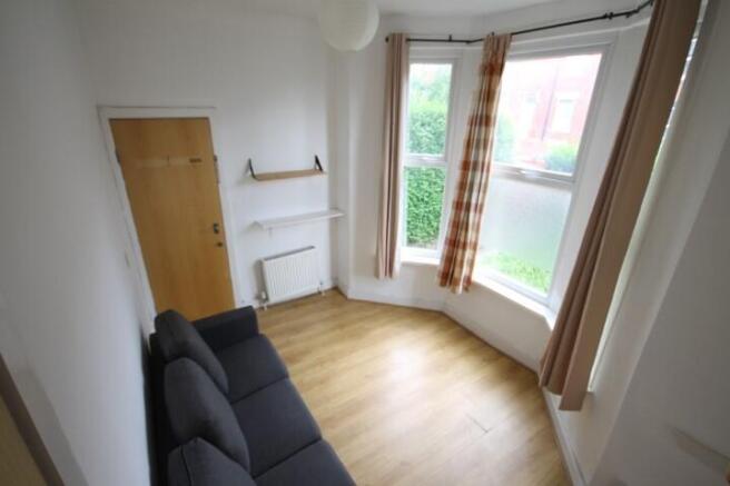 5 bed Terraced to rent Image 8