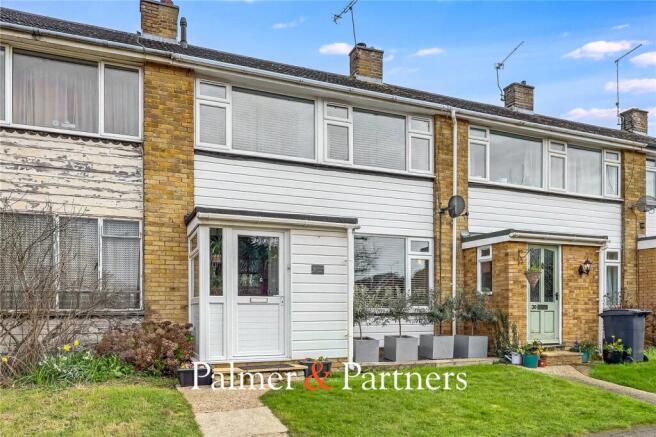 3-bed terraced on Oxford Court, Springfield , Chelmsford, Essex, CM2, £325,000