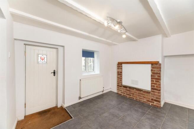 2 bed Terraced for sale Image 4