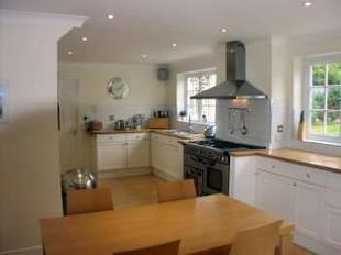Kitchen/breakfast room 24'1 x 15'11