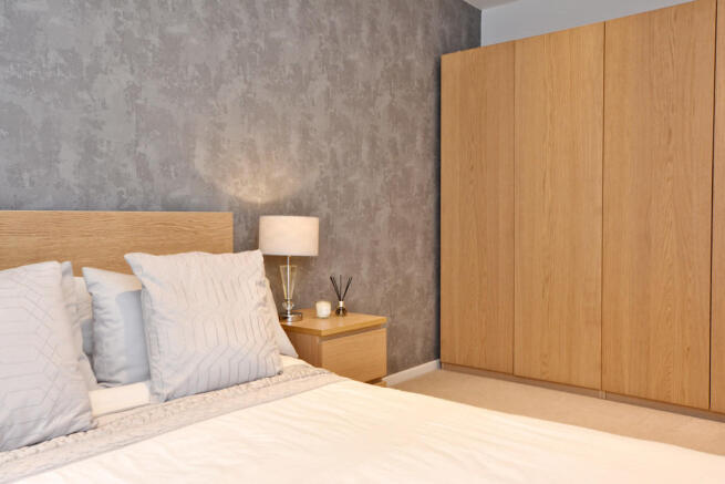 Bedroom 1 - Detai...