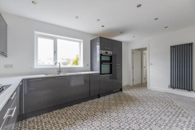 Tabor Road, Maesycwmmer, Hengoed photo 3