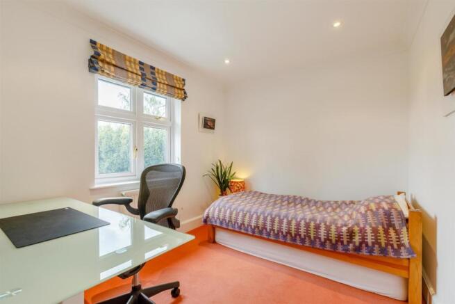Bedroom.jpg