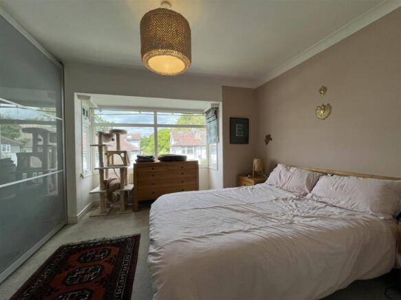 3 bed Semi-Detached for sale Image 4