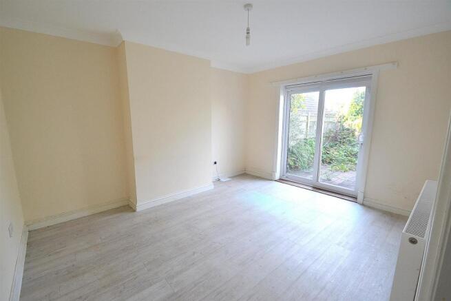 165LONDONROADRECEP2.JPG