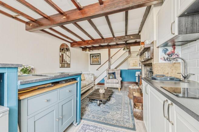 2 bed Terraced for sale Image 5