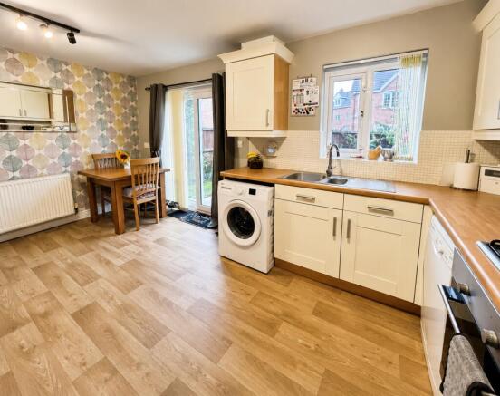 Kitchen Diner