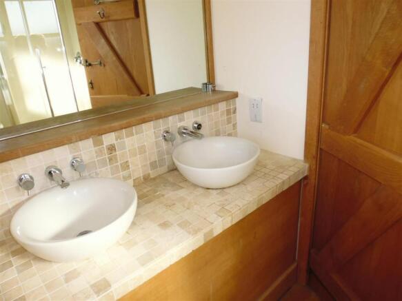 En Suite Shower Room