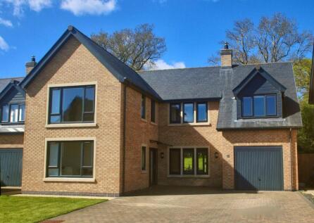 Llanrhaeadr, Denbigh, LL16