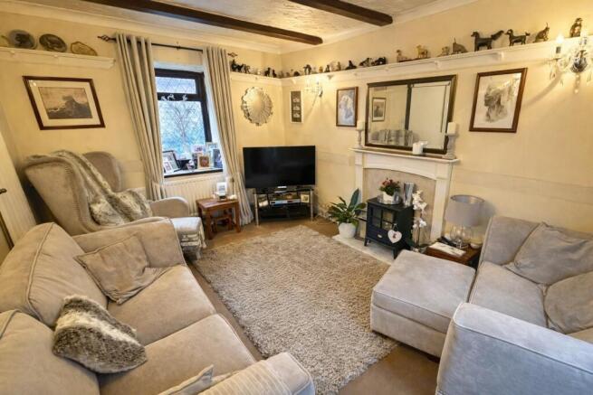 Living Room.jpg