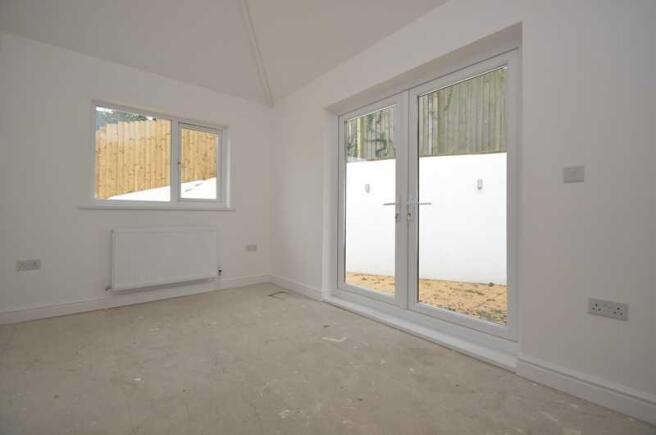 GROUND FLOOR BEDROOM