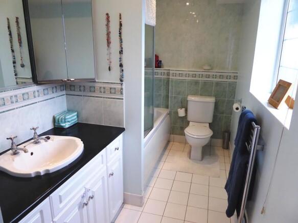Photo 7