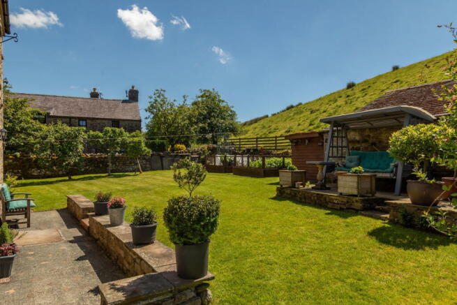 3 bed Detached for sale Image 3