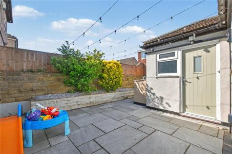 Westfield Drive, Yeadon, Leeds, West Yorkshire
