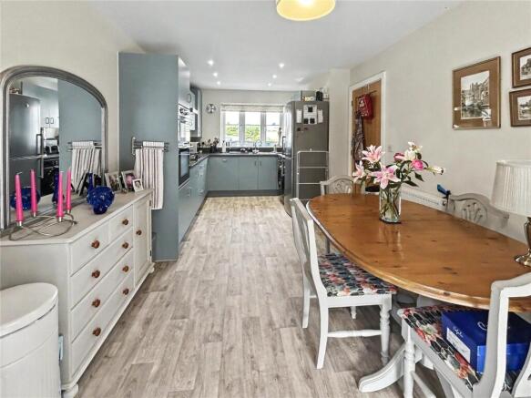 Kitchen/Dining Room