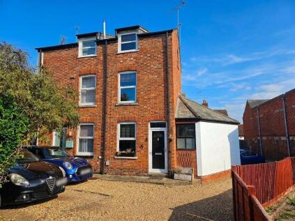 Paggs Court, Silver Street, Newport Pagnell