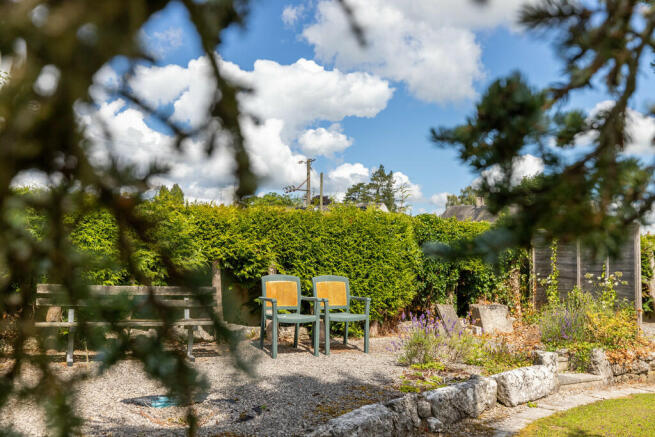 Garden Seating Ar...
