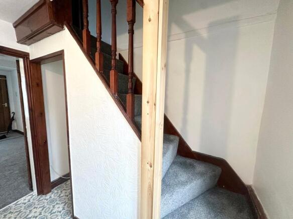 1 bed Terraced to rent Image 5