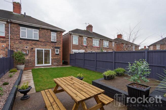16WoodlandsRd_gwi_5293EW.jpg