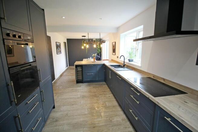 Kitchen Day Room