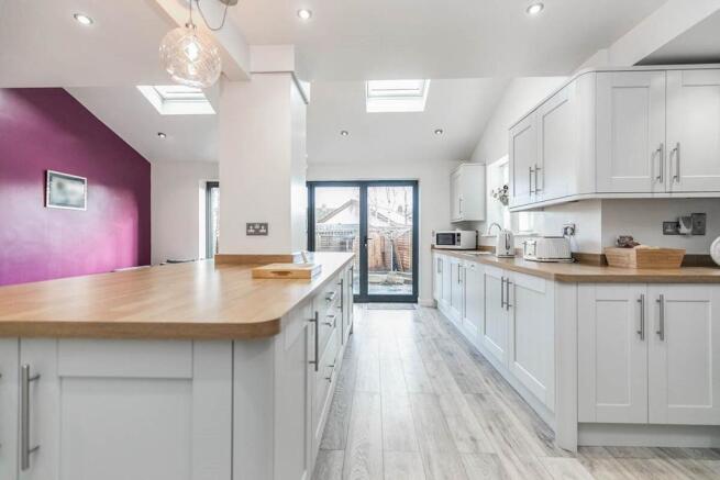 Kitchen / Dining Room