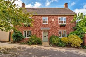 45, James Walk, Dunkleys Way, Taunton TA1 2LX