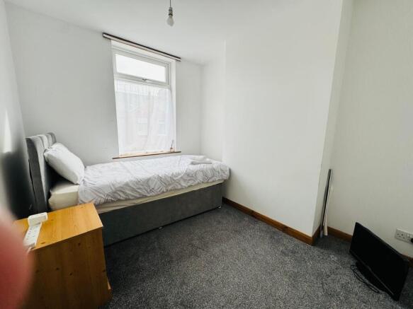 2 bed Terraced for sale Image 9