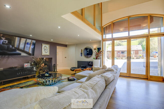 7 bed Barn Conversion for sale Image 8