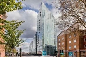 68, 3 Vertex Tower, Harmony Place, London SE8 3FE