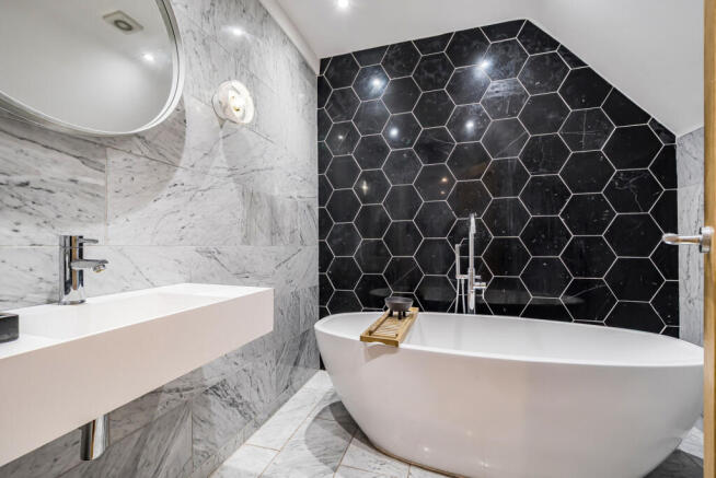 1408615-15-698a13...