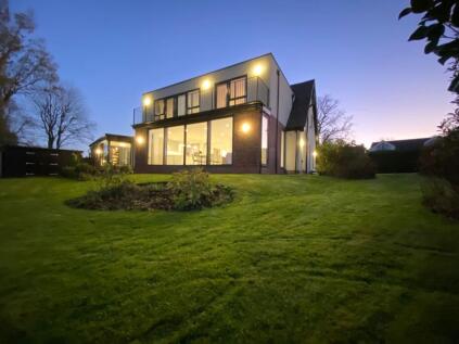 Twiss Green Lane, Culcheth, WA3