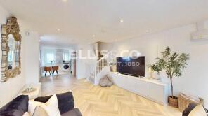 Flat 3, 17, Locarno Road, Greenford UB6 8SN