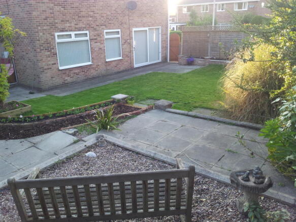 Photo 10