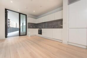 5, 3 Mercier Court, Starboard Way, Silvertown, London E16 2JW