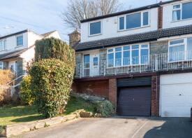 16, Hall Bank Drive, Bingley BD16 4BZ