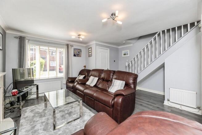 3 bed Semi-Detached for sale Image 4