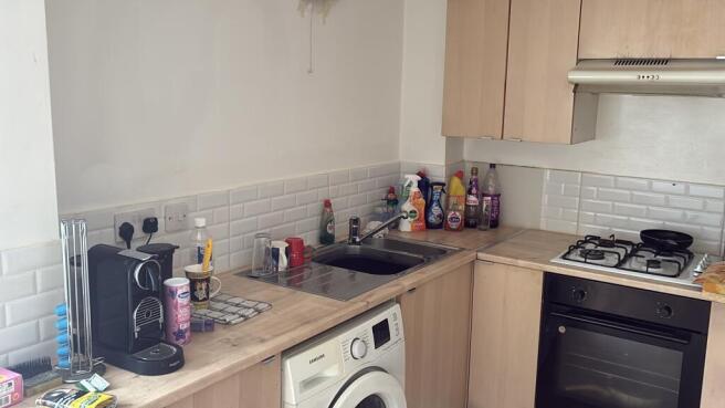 4 Charnock Street, Leyland, Lancashire PR25 3EB photo 5
