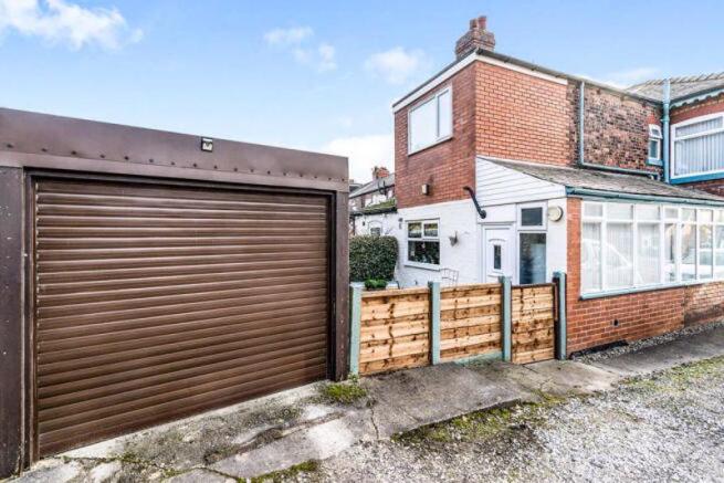 Detached Garage