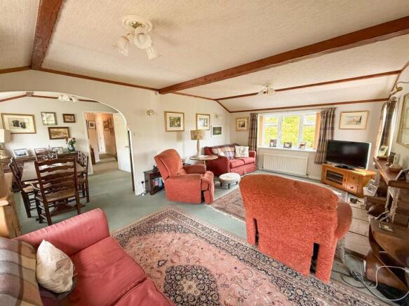 3 bed Park Home for sale Image 5