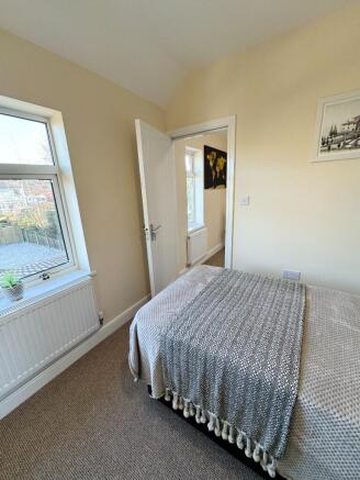 5 bed House of Multiple Occupation for sale Image 9