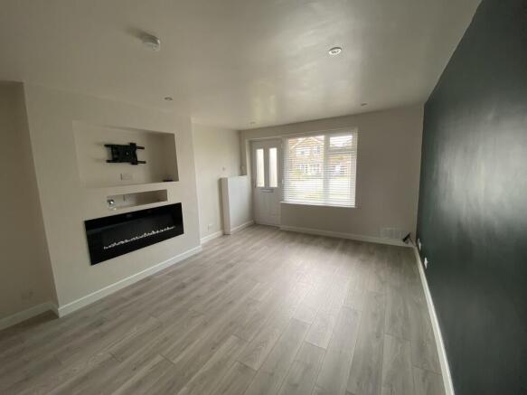 2 bed Town House to rent Image 7