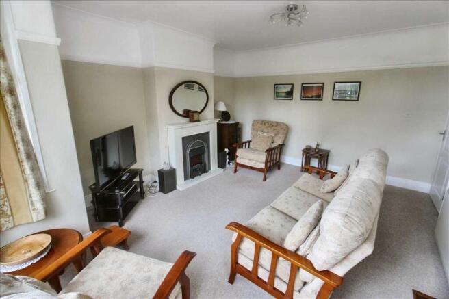 2 bed Apartment for sale Image 7