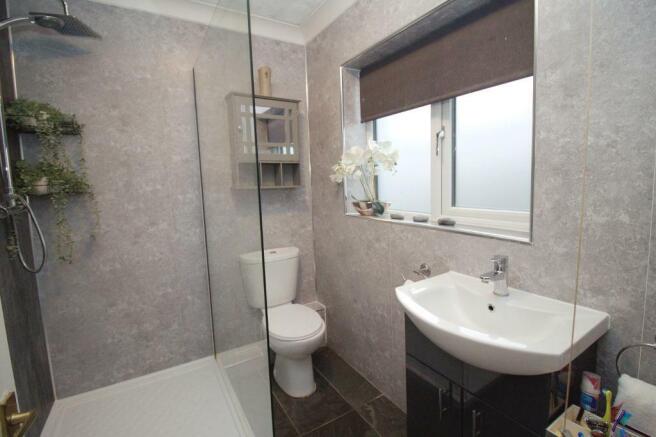 Master Ensuite