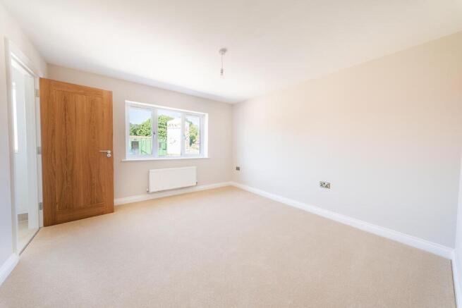 3 bed Detached for sale Image 6