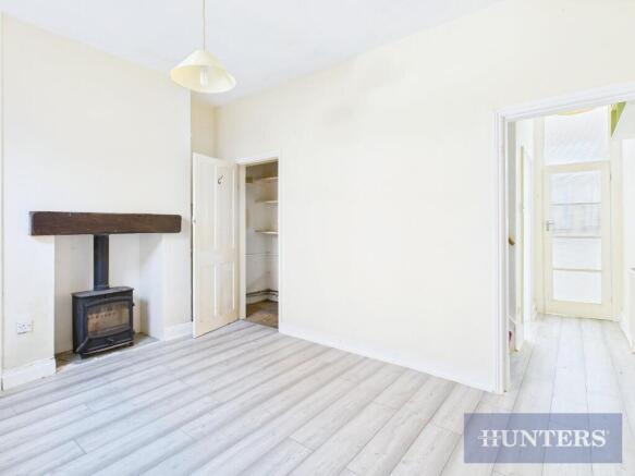 2 bed House to rent Image 4