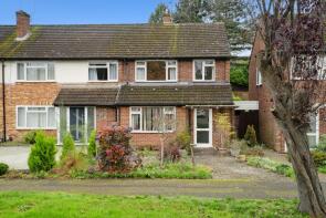 28, St Peters Close, Mill End WD3 8UY