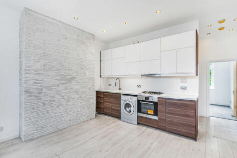 Selhurst Road, London, SE25