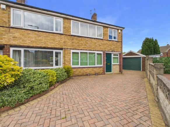3 bed Semi-Detached for sale in doncaster
